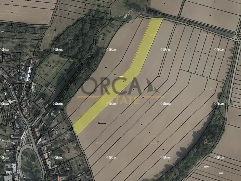 Prodej podílu pole, Zlín, 4088 m2