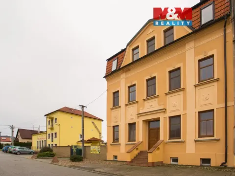 Prodej bytu 4+1, Dolní Dunajovice, U Pekárny, 83 m2