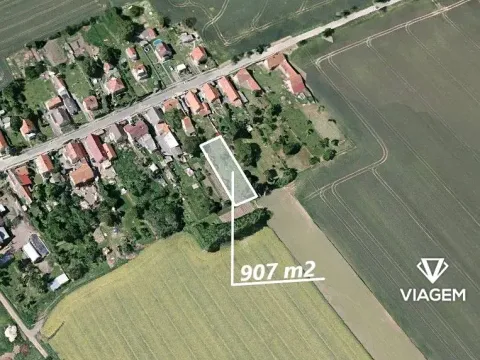 Prodej zahrady, Toušice, 907 m2