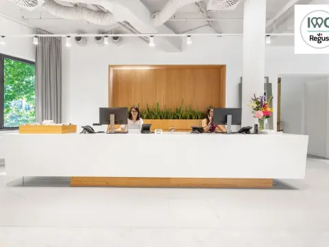 Pronájem komerční, Praha - Karlín, Rohanské nábřeží, 5 m2