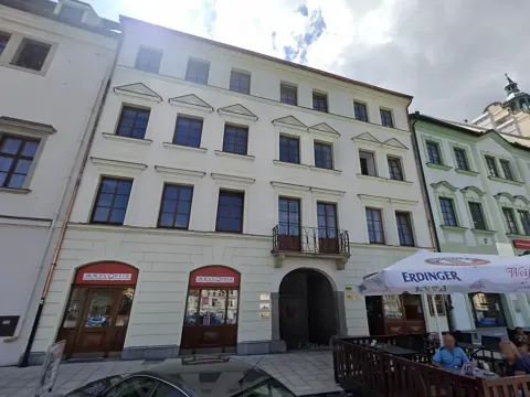 Pronájem bytu 2+kk, Klatovy, nám. Míru, 38 m2