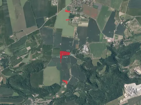 Prodej pole, Ořech, 41719 m2