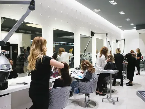 Pronájem obchodního prostoru, Praha - Karlín, 75 m2