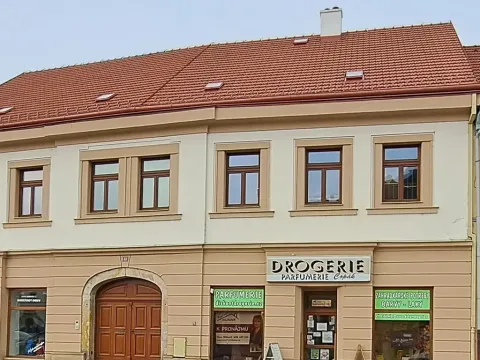 Pronájem obchodního prostoru, Brandýs nad Labem-Stará Boleslav, Masarykovo náměstí, 99 m2