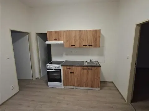 Pronájem bytu 2+1, Praha, Turnovská, 50 m2