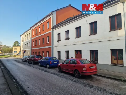 Pronájem bytu 2+1, Úpice, Spojenců, 50 m2