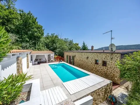 Prodej rodinného domu, Dobřichovice, 322 m2