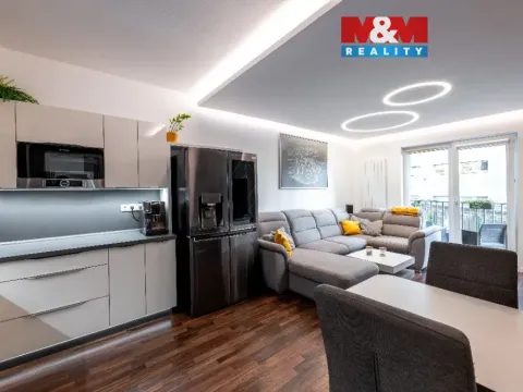 Prodej bytu 3+kk, Praha, Novovysočanská, 67 m2