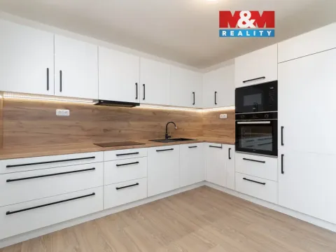 Prodej bytu 3+1, Ostrava - Bělský Les, Jiřího Herolda, 74 m2