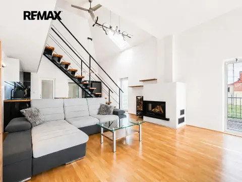 Prodej rodinného domu, Jabloňov, 154 m2