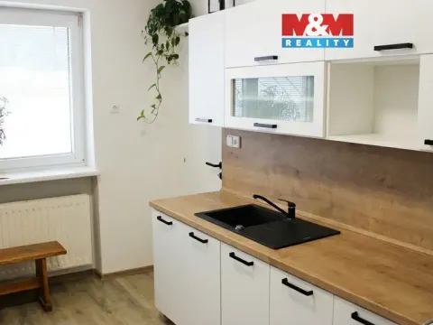 Pronájem bytu 3+1, Dolní Dobrouč, 65 m2