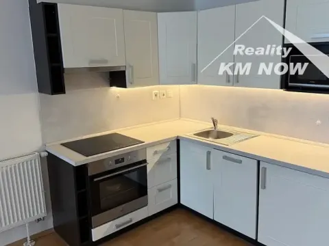 Pronájem bytu 1+kk, Kroměříž, Riegrovo náměstí, 37 m2