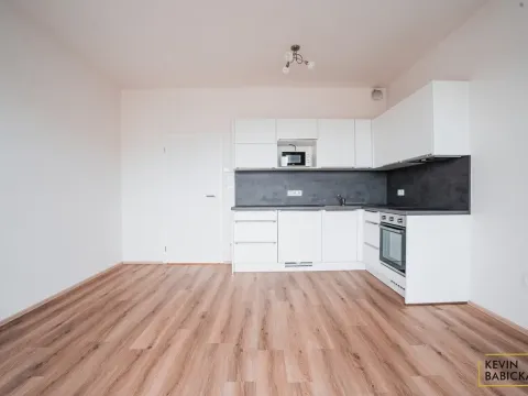 Pronájem bytu 1+kk, Brno - Sadová, Kumpoštova, 30 m2