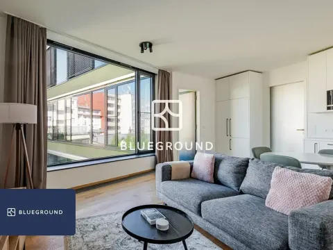 Pronájem bytu 2+kk, Praha - Holešovice, Komunardů, 56 m2