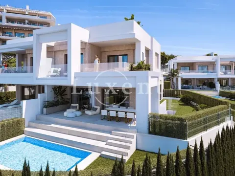 Prodej bytu 3+kk, Estepona, Španělsko, 83 m2