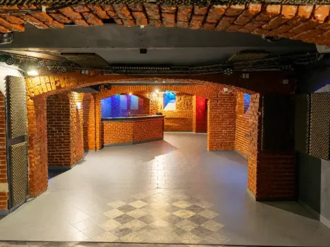 Pronájem obchodního prostoru, Olomouc, Komenského, 284 m2