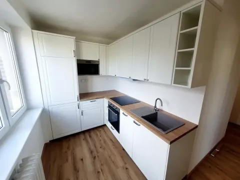 Pronájem bytu 2+1, Praha - Libeň, Sokolovská, 50 m2
