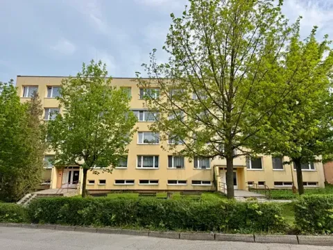 Prodej bytu 3+1, Nové Strašecí, Žižkovo náměstí, 70 m2