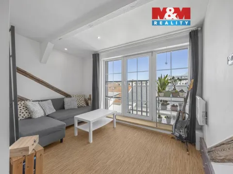 Prodej bytu 1+kk, Praha - Libeň, Nad Kolčavkou, 28 m2