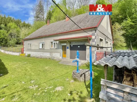 Prodej rodinného domu, Třebařov, 208 m2