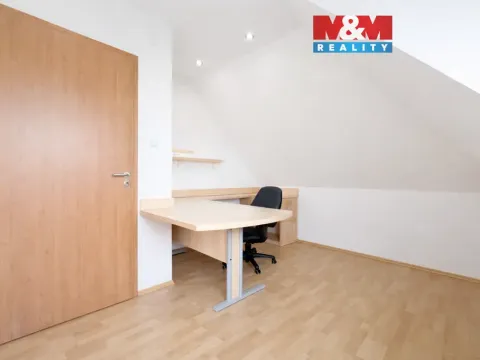 Pronájem kanceláře, Zlín - Prštné, Svat. Čecha, 48 m2