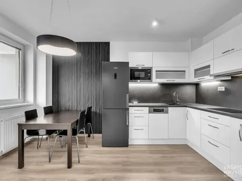 Pronájem bytu 2+kk, Hradec Králové, Ve Stromovce, 66 m2
