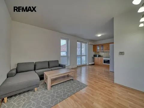 Pronájem bytu 2+kk, Poděbrady, Hakenova, 43 m2