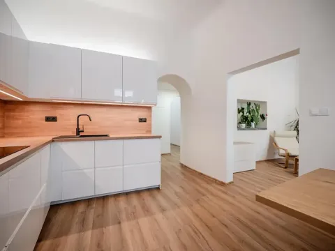 Pronájem bytu 4+1, Praha - Vyšehrad, Vratislavova, 101 m2