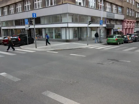 Pronájem obchodního prostoru, Praha - Vinohrady, Budečská, 117 m2