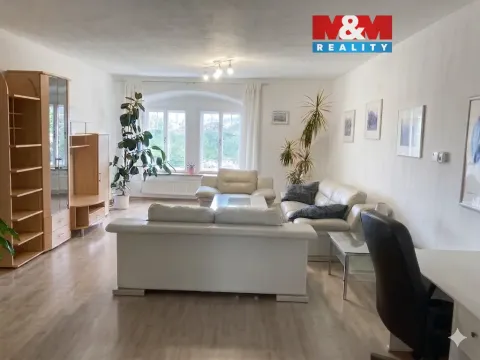 Pronájem bytu 2+1, Mladá Boleslav - Mladá Boleslav I, Staroměstské náměstí, 90 m2