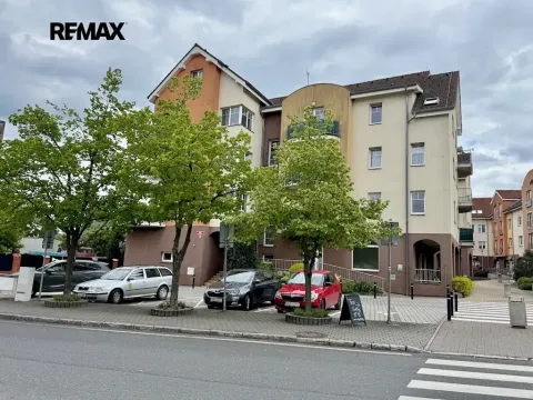 Pronájem bytu 2+kk, Strančice, Náměstí Emila Kolbena, 60 m2