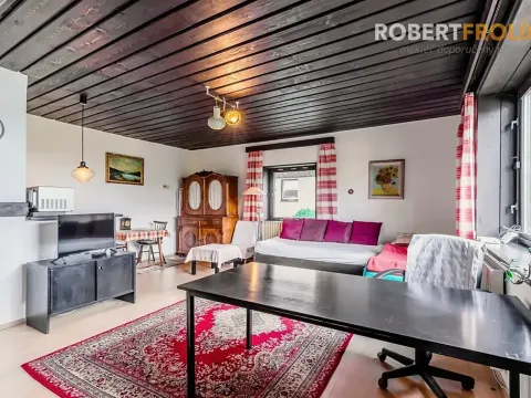 Pronájem bytu 1+kk, Praha - Nebušice, Na závěji, 30 m2