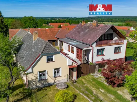 Prodej rodinného domu, Borovany - Dvorec, 220 m2