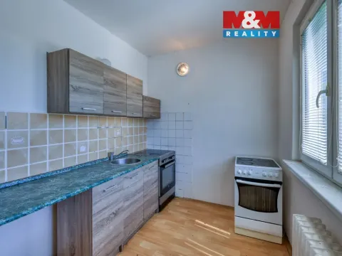 Prodej bytu 2+1, Rotava, Sídliště, 54 m2