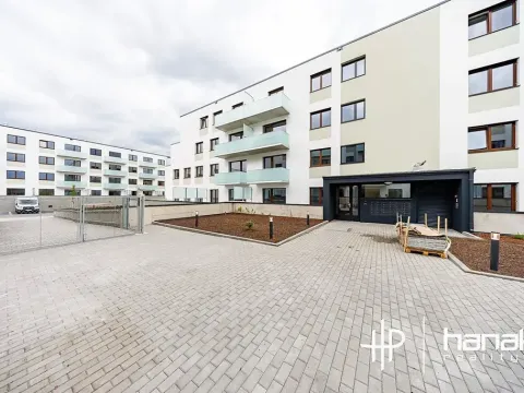 Pronájem bytu 2+kk, Olomouc, Třída Jiřího Pelikána, 46 m2