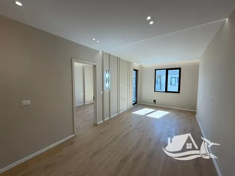 Prodej bytu 2+kk, Golem, Albánie, Mali i Robit, 59 m2