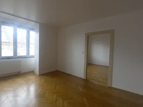 Pronájem bytu 2+1, Praha - Libeň, Sokolovská, 89 m2