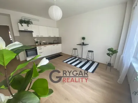 Prodej bytu 3+kk, Praha - Karlín, Sokolovská, 78 m2