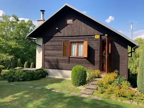 Pronájem chaty, Praha - Lipence, Jílovišťská, 28 m2