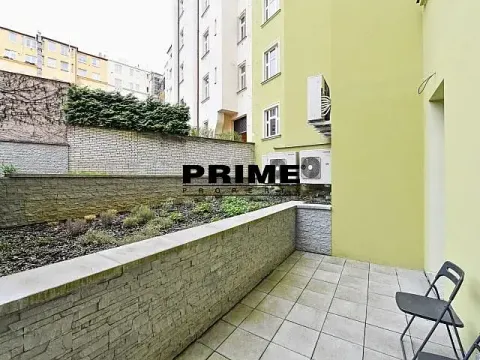 Pronájem bytu 2+kk, Praha - Vinohrady, Laubova, 50 m2