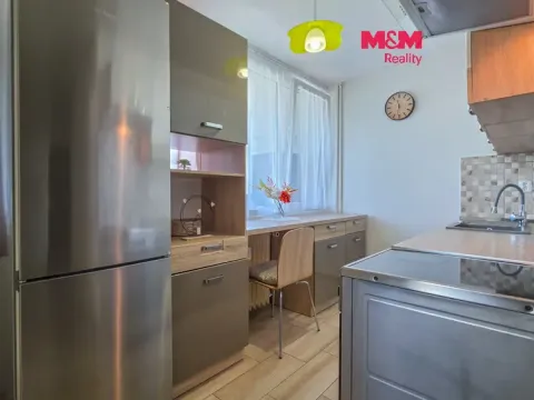 Pronájem bytu 2+1, Kladno, Petrohradská, 48 m2
