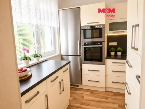 Prodej bytu 3+1, Hodonín, 88 m2