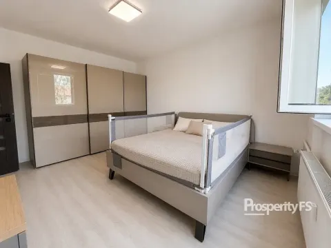 Pronájem bytu 2+1, Kladno, Havlíčkova, 53 m2
