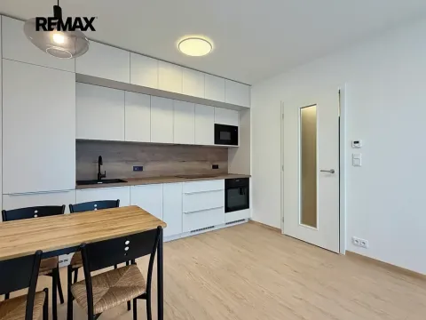 Pronájem bytu 2+kk, Hostivice, Cihlářská, 40 m2