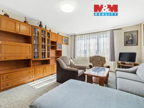 Prodej bytu 4+1, Bezno, Zahradní, 74 m2