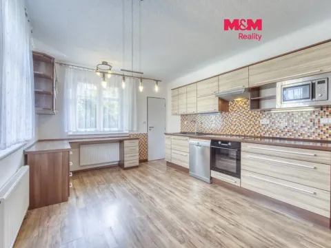 Prodej bytu 3+1, Aš, Na Háji, 76 m2