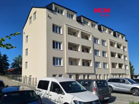 Prodej bytu 1+kk, Lošany, 27 m2
