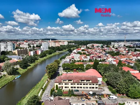 Prodej výrobních prostor, Kroměříž, Chelčického, 1414 m2