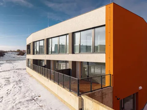 Prodej bytu 1+1, Úvaly, Škvorecká, 90 m2
