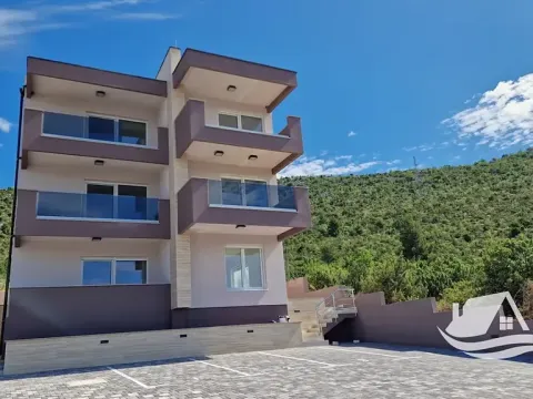Prodej bytu 2+kk, Starigrad, Chorvatsko, 57 m2